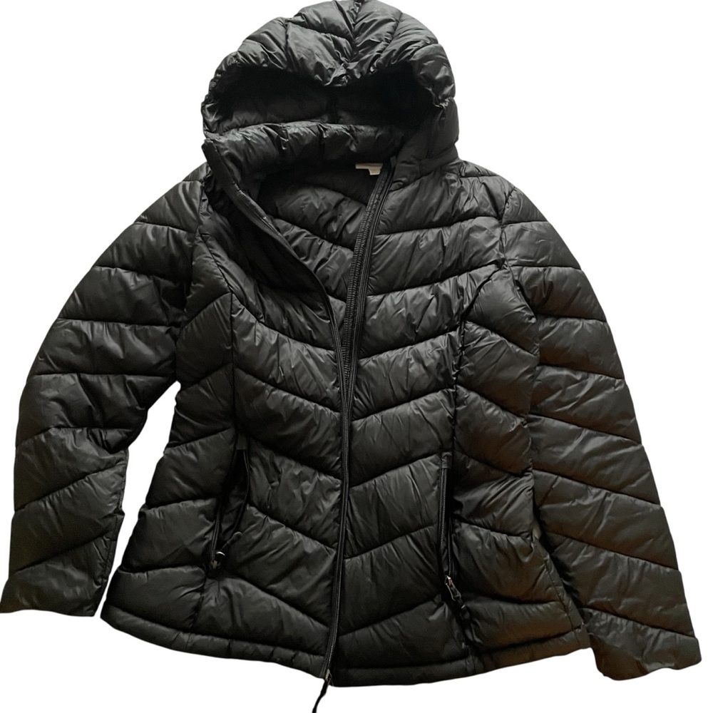 EUC Charter Club black hooded zip up puffer winter jacket M